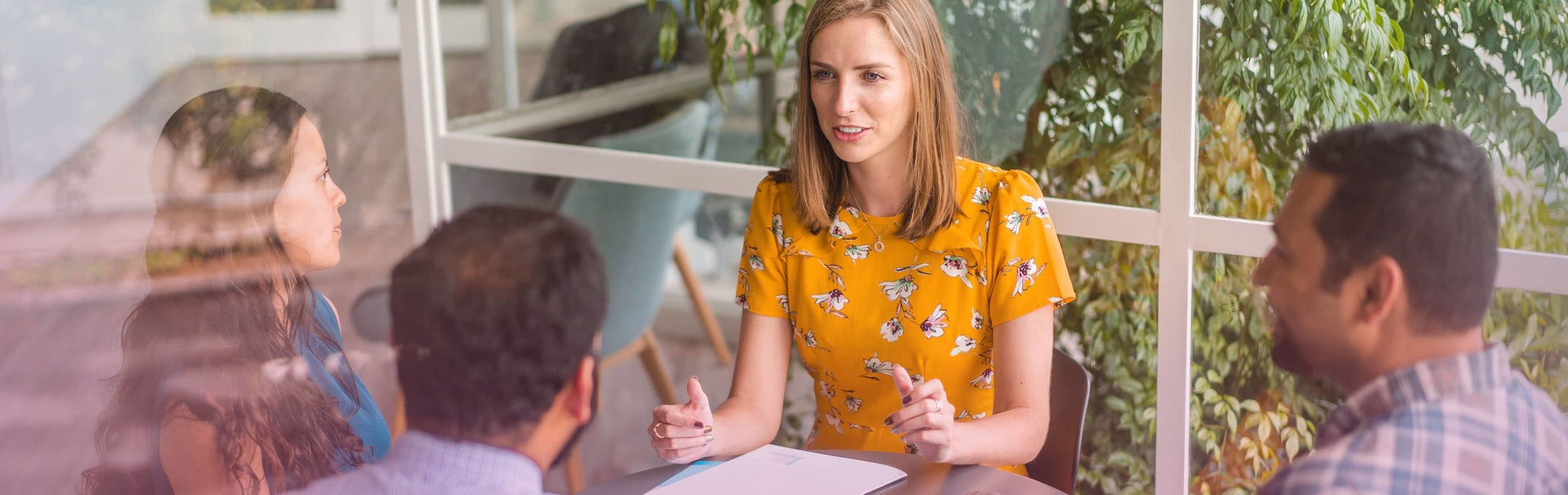 Who pays a mortgage broker?